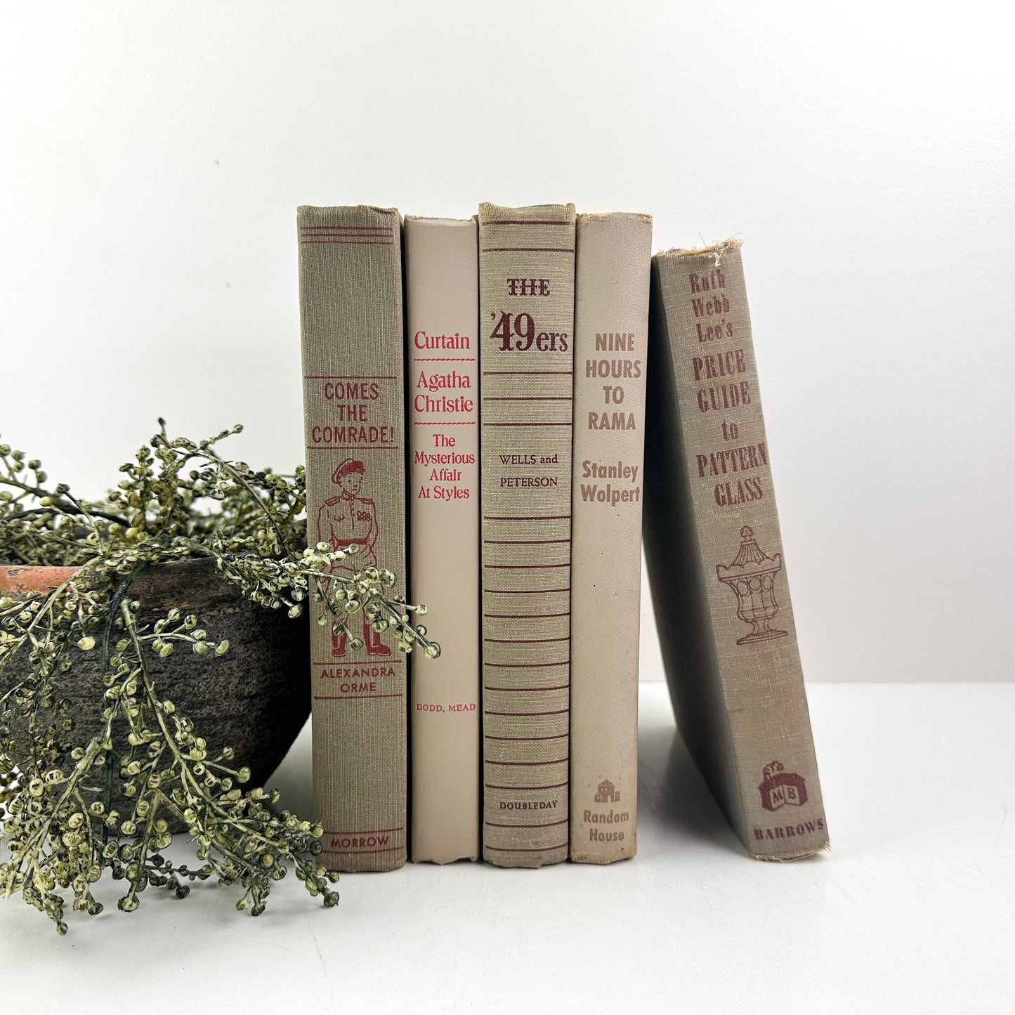 Shelf Decor
