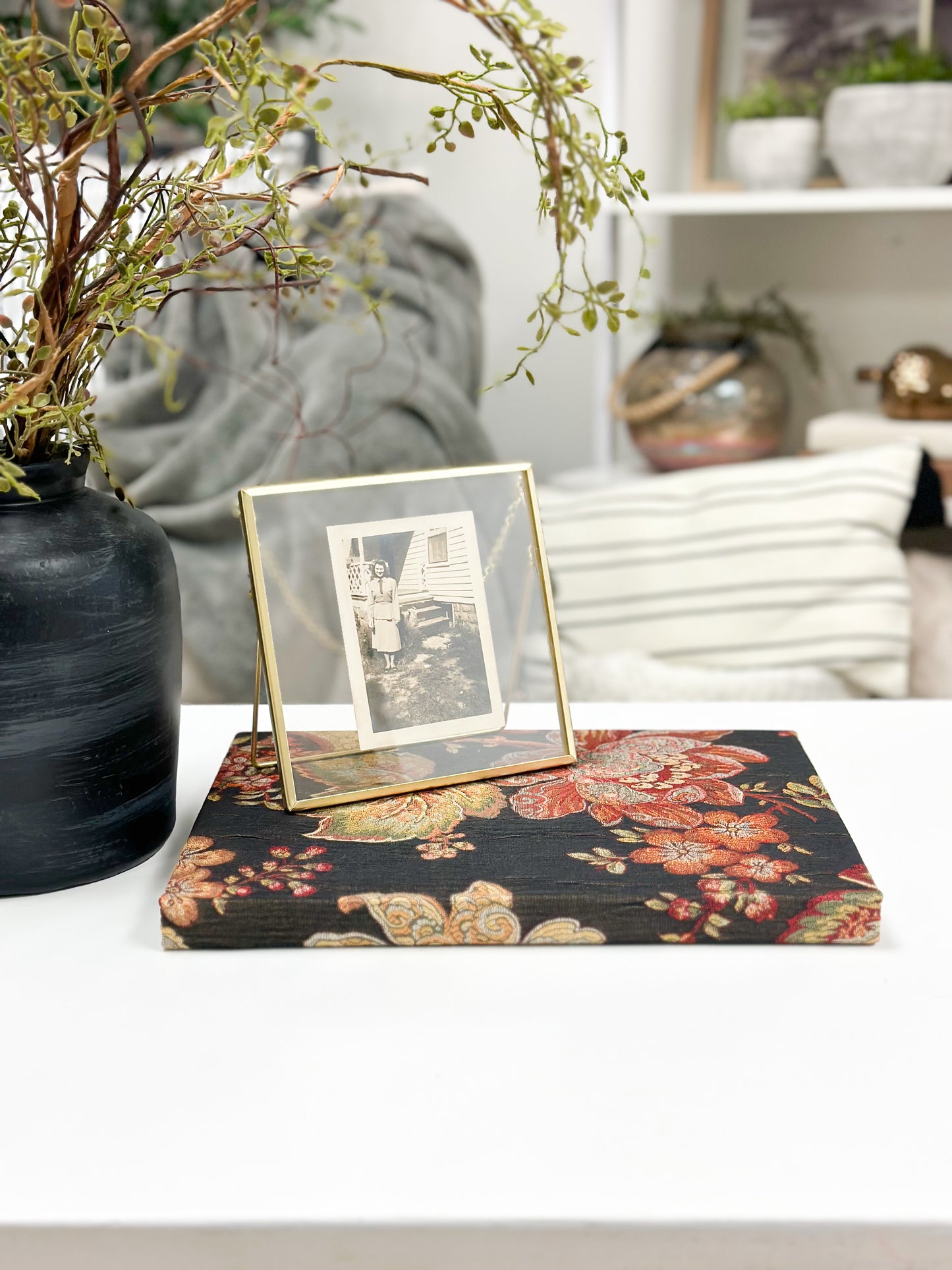 Coffee Table Books for Living Room Decor