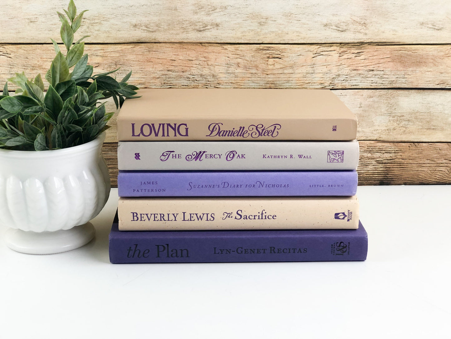 Bookshelf Decor