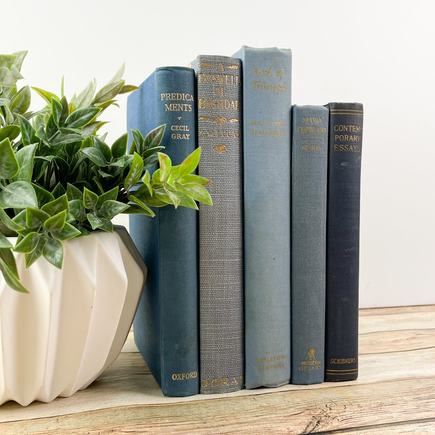 Shades of Blue for Home Decor
