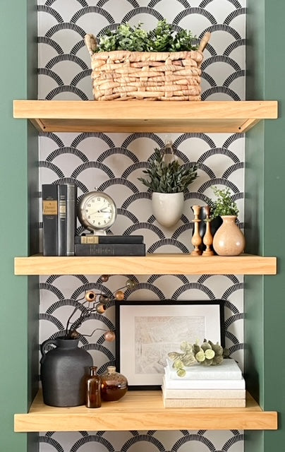 Tips on Shelf Decorating by Melissa