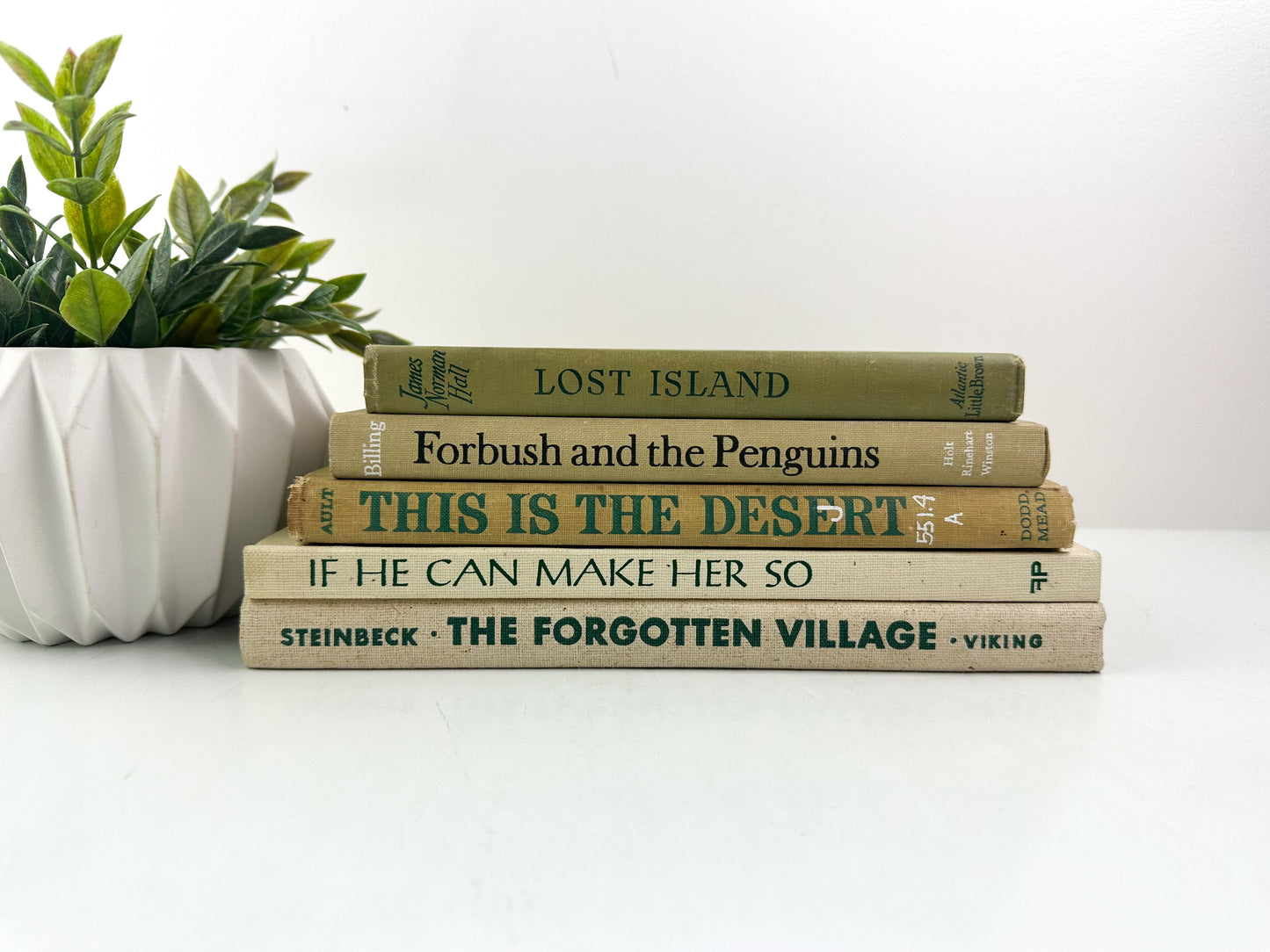 Green Books for Home Staging