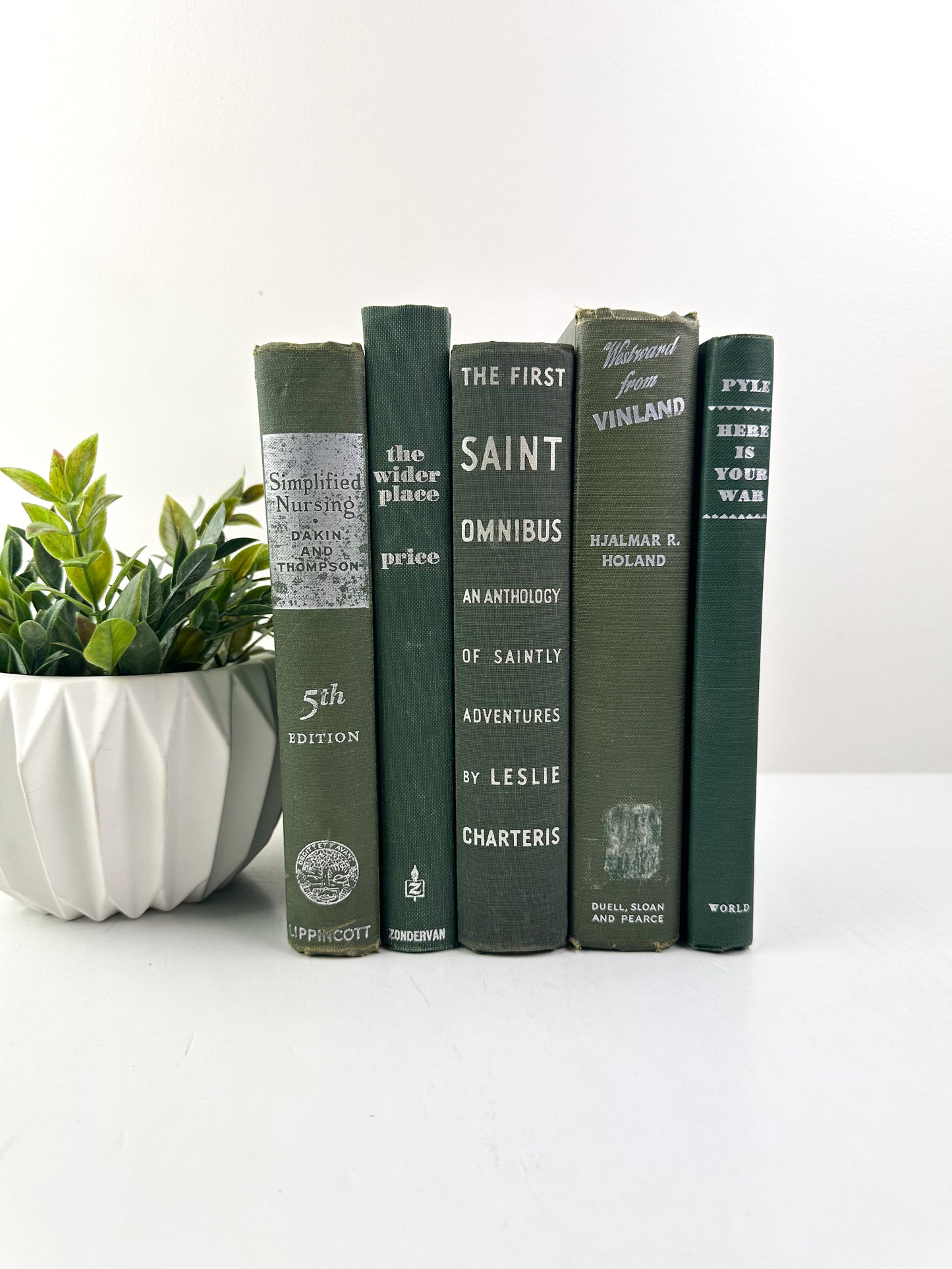 Green Book Set for Shelf Decor