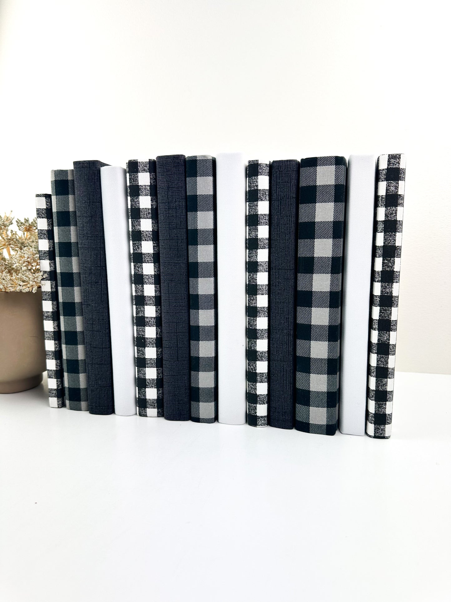 Check Fabric Book Set