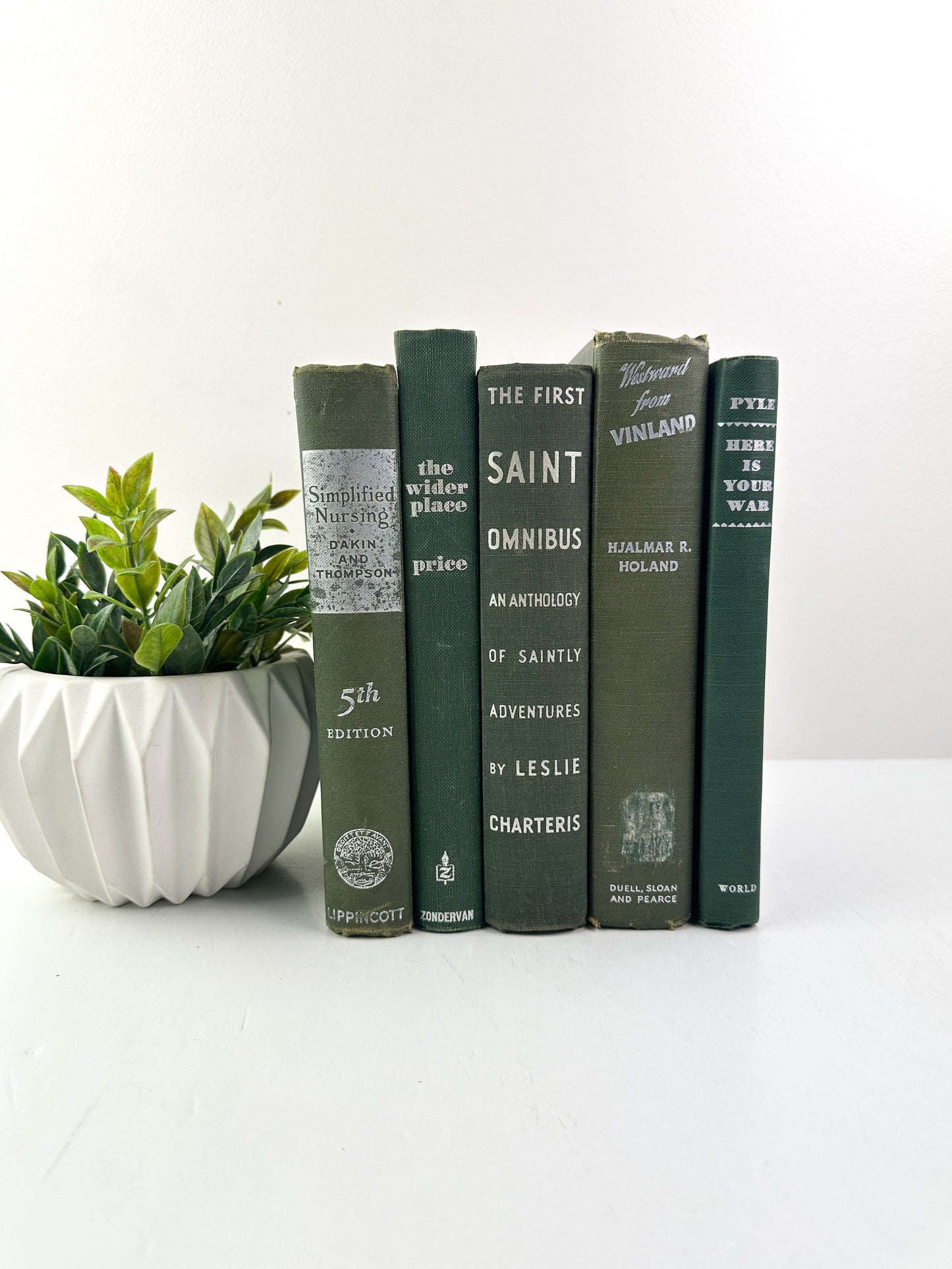 Green Book Set for Shelf Decor