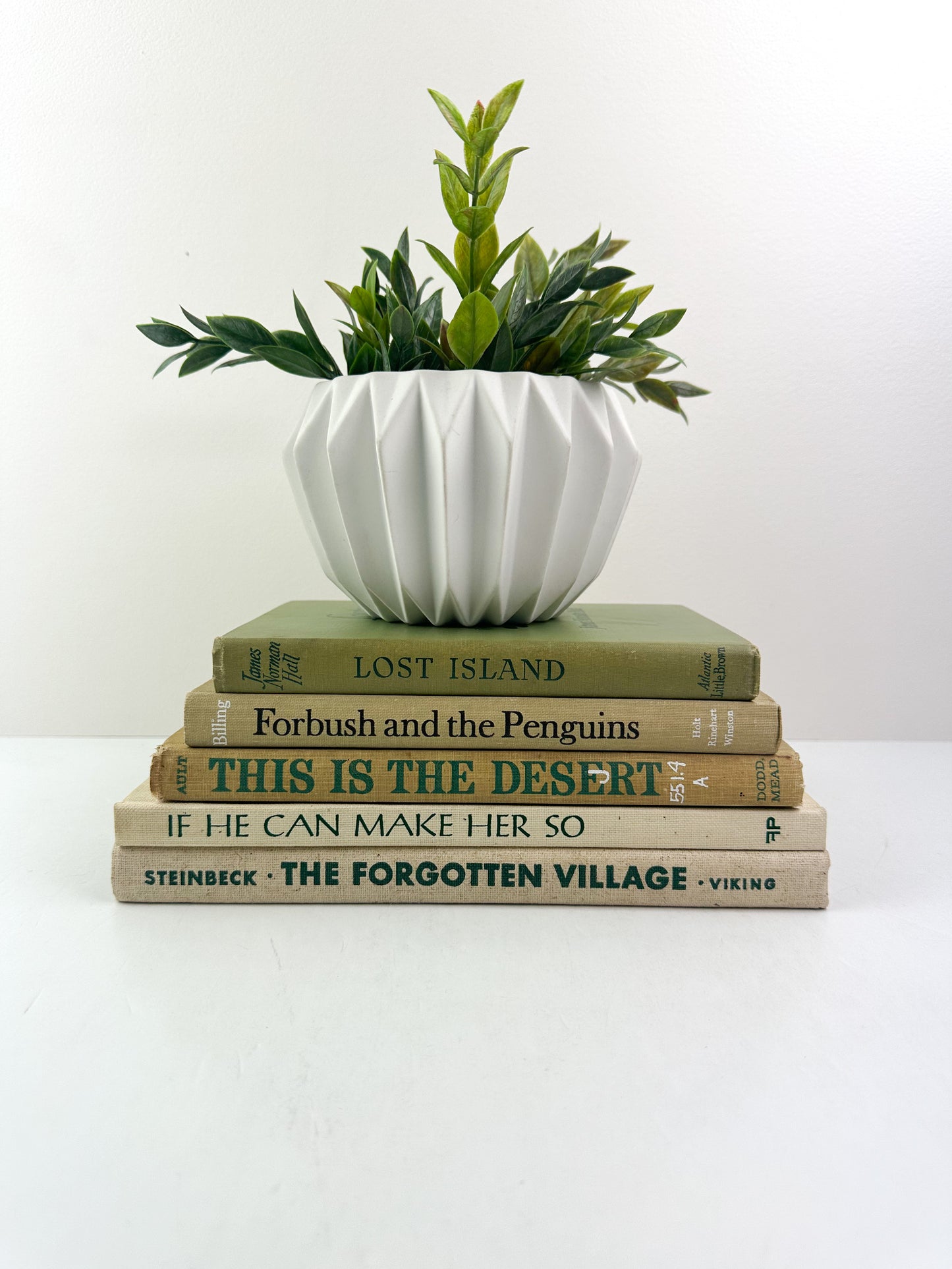 Green Books for Home Staging