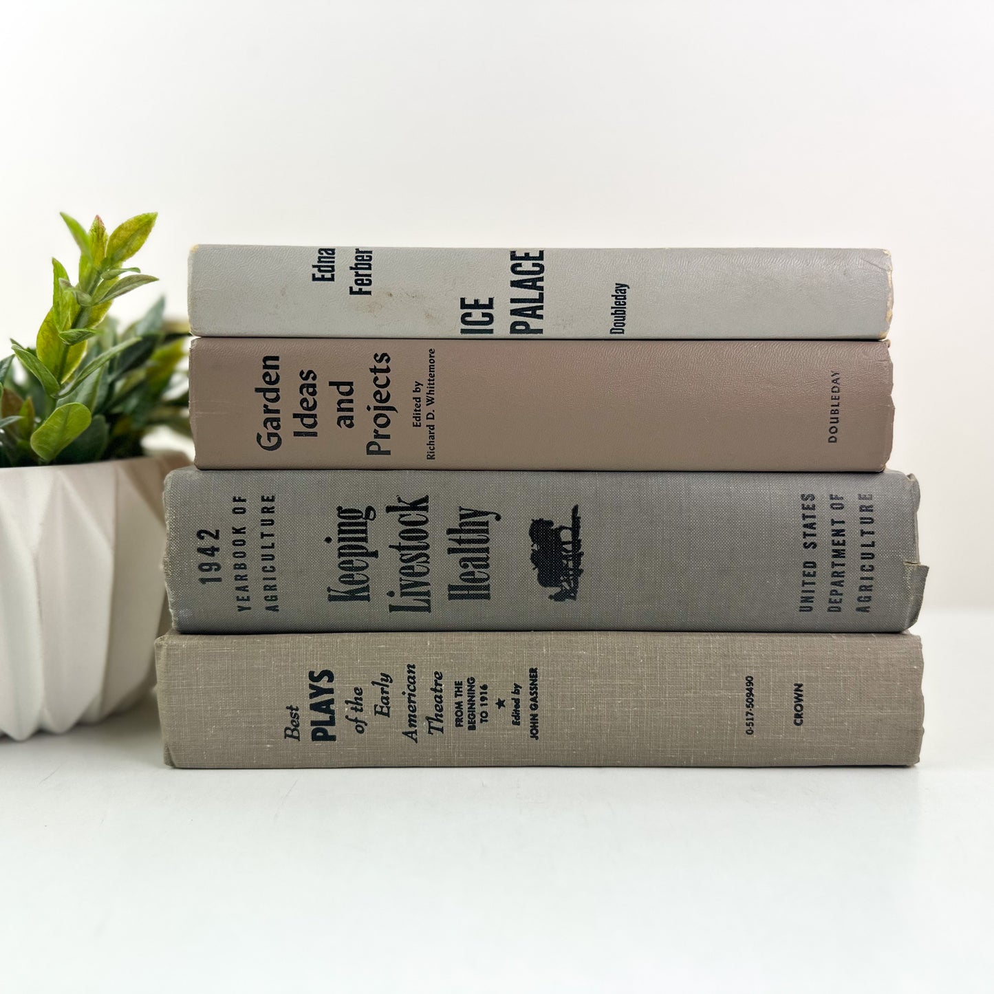 Classic Gray and Black Book Set
