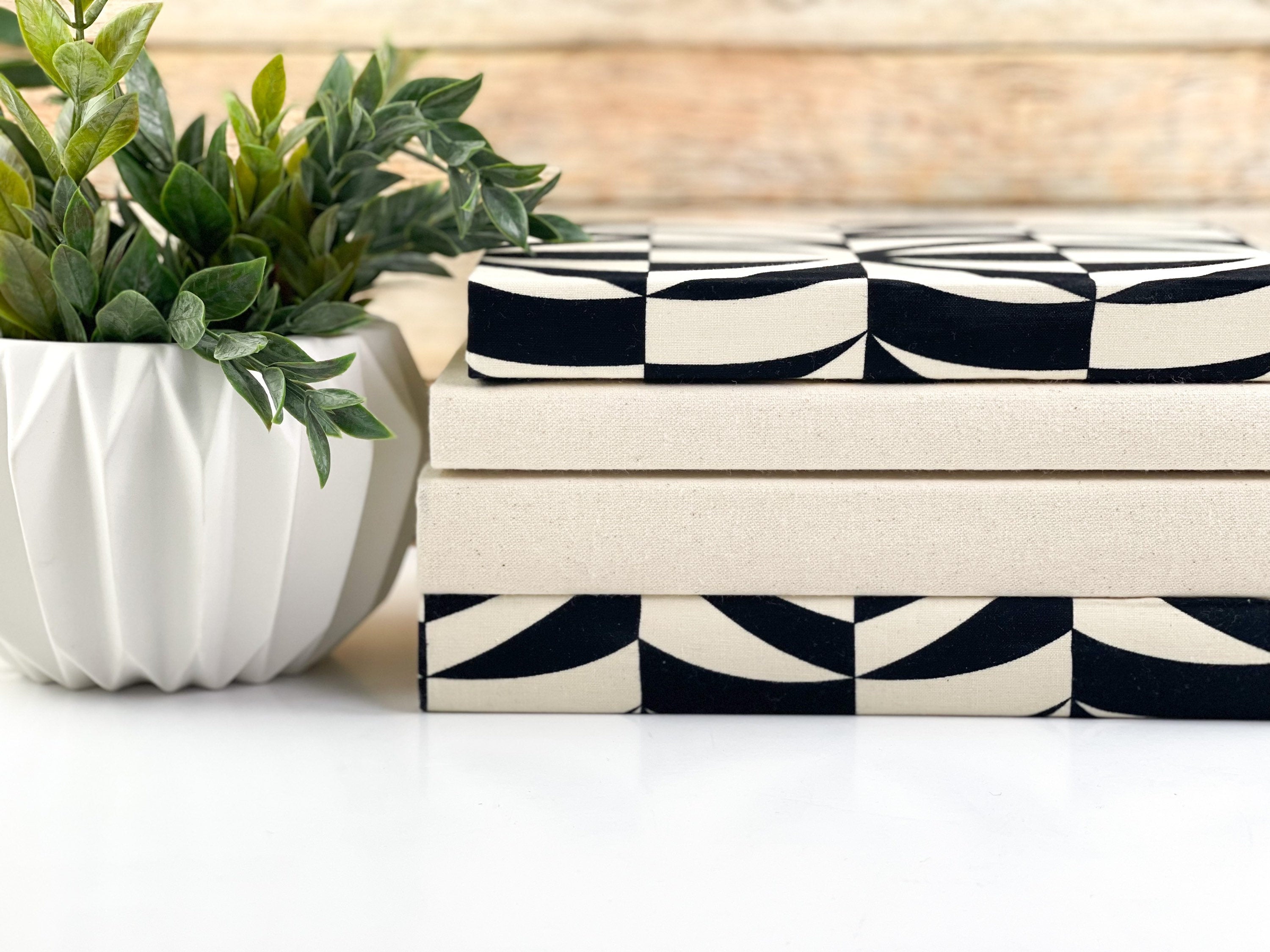 Modern Shelf Decor Elements