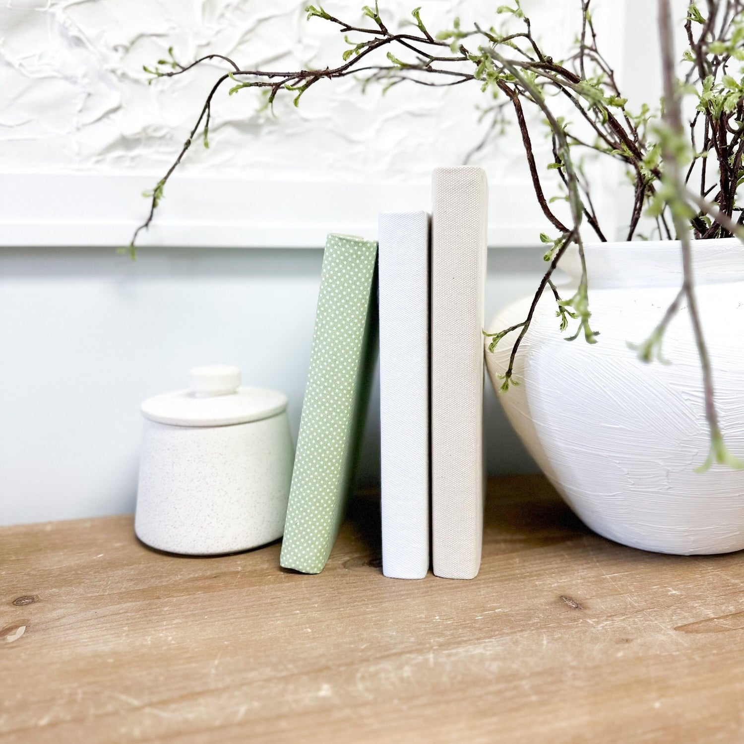 Green Shelf Decor