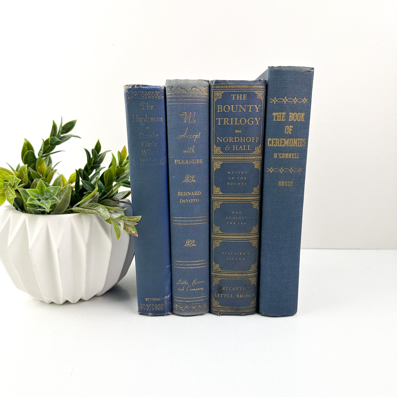 Home Decor, Blue Vintage Decor, Farmhouse Decorating, Book Bundle