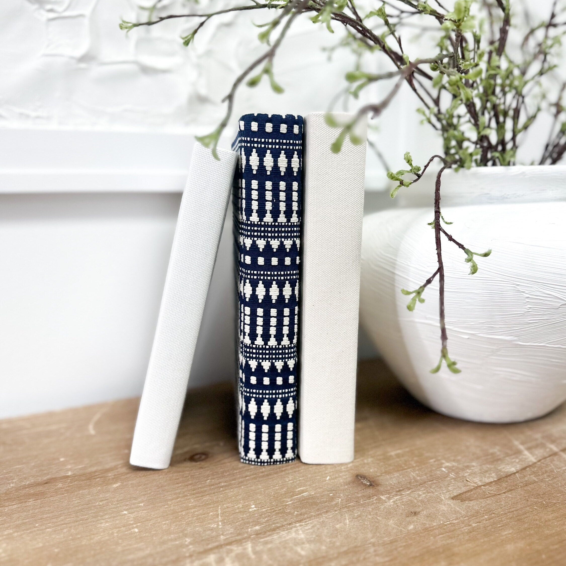 Navy Blue Home Decor – Elements
