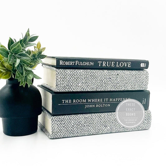 Black and Gray Book Set