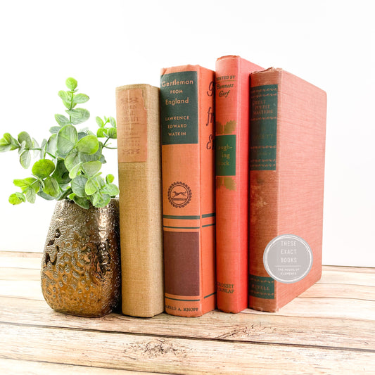 Fall Bookshelf Decor