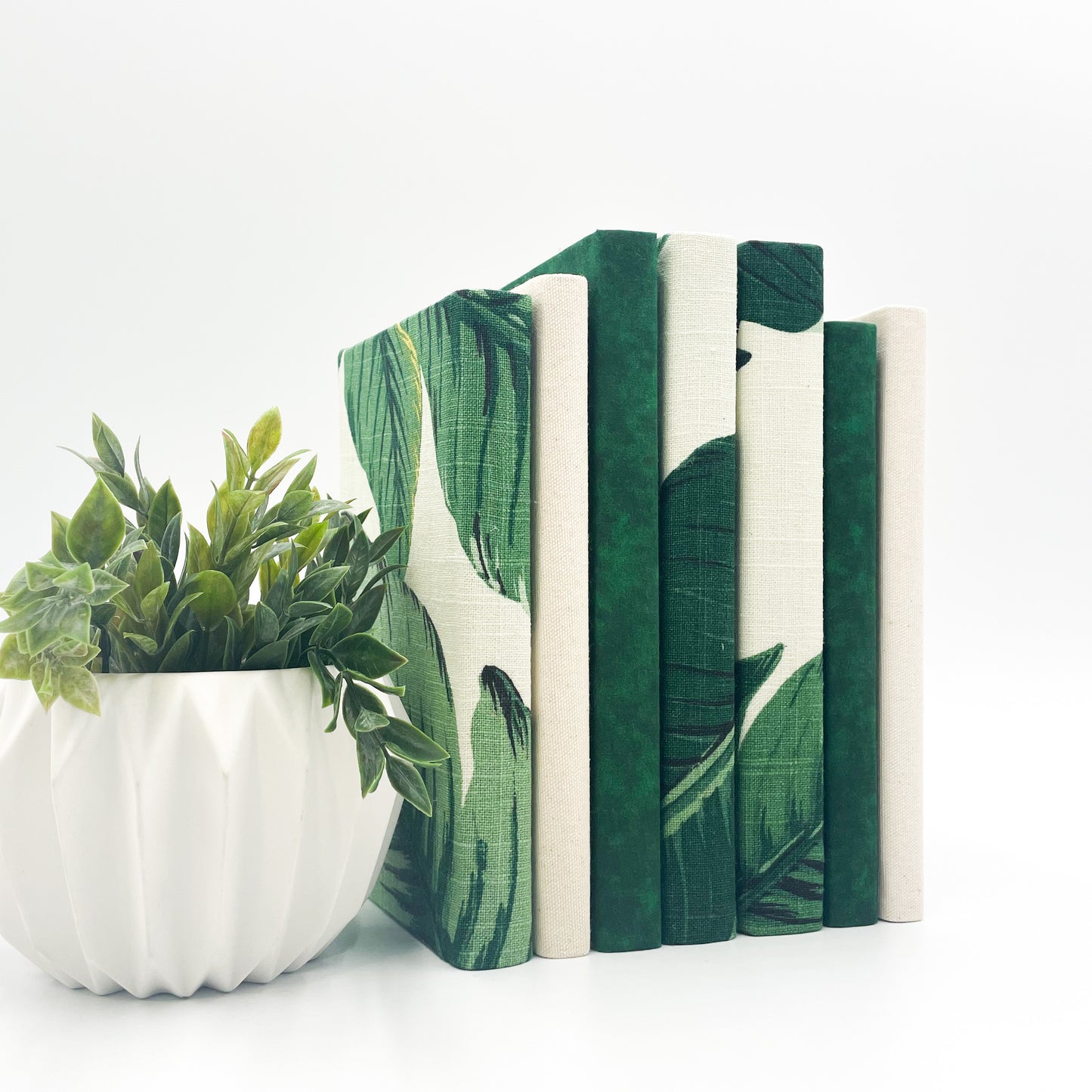 Green Botanical Home Accents